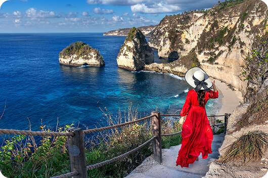 Things to Do in Nusa Penida: Sand, Mountains & Day Trips
